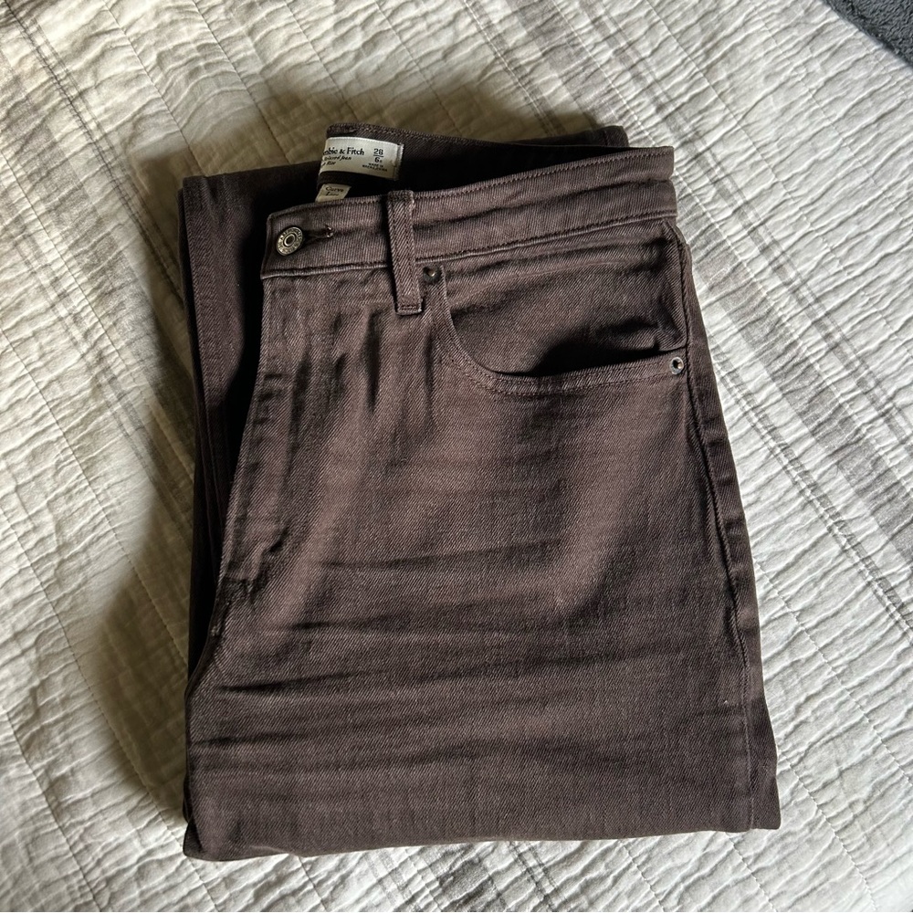 Abercrombie brown 90s Relaxed Ultra High Rise Jeans Curve Love